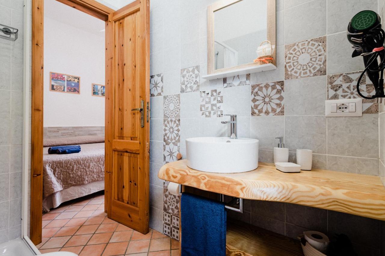 Lauricella Bed And Breakfast Lipari  Buitenkant foto