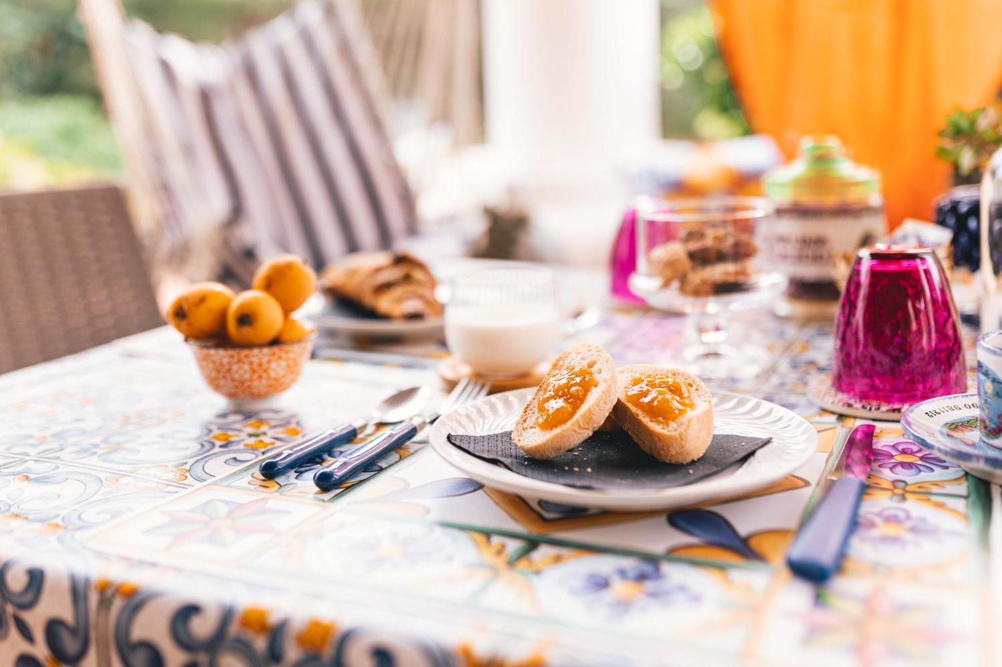 Lauricella Bed And Breakfast Lipari  Buitenkant foto